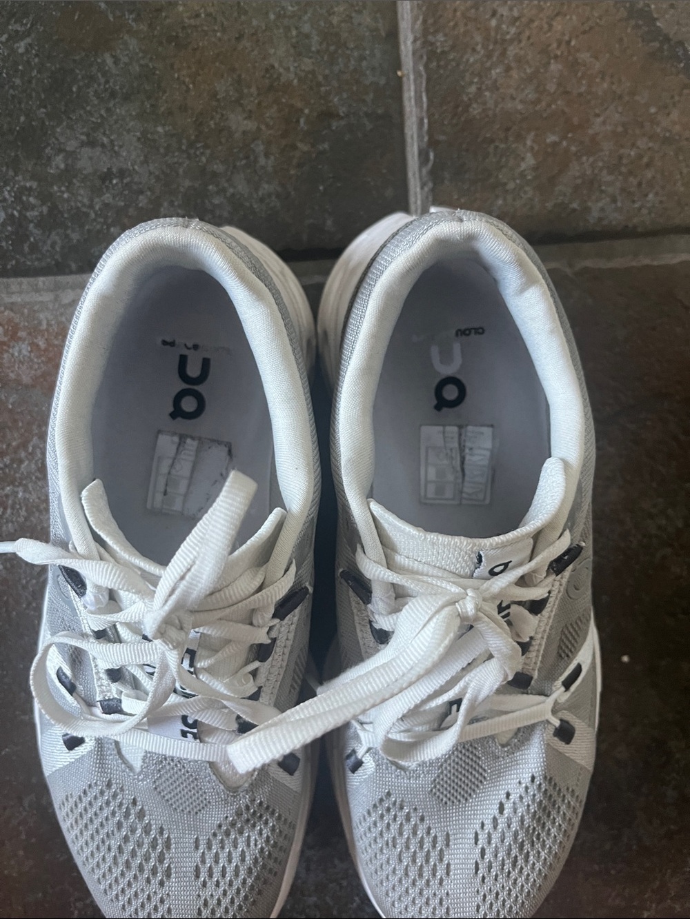 On Cloud Eclipse Running Shoes Alloy White Women’s 7 EUC Athletic Sneakers - Picture 12 of 14